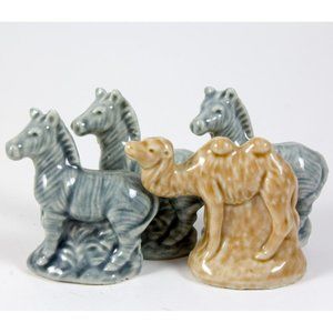 Wade Whimsies Red Rose Tea Zebras & Camel Animals Series II 1985-86 Lot of 4